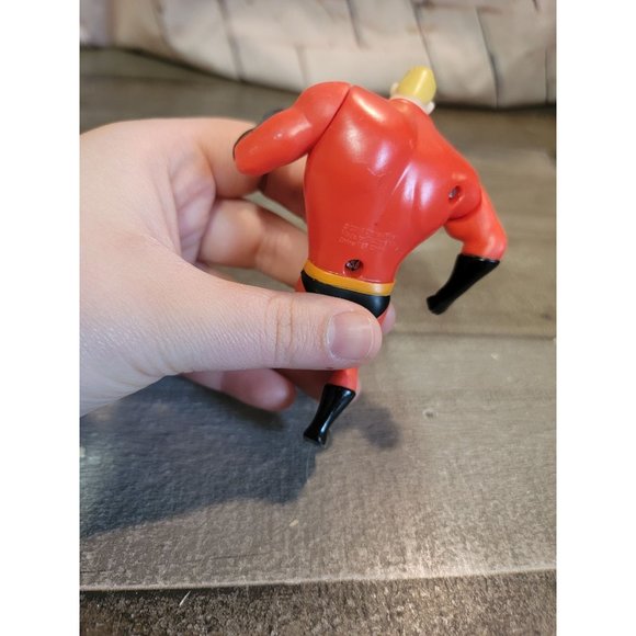 2018 McDonald's mr. incredible toy figure Disney Pixar - Picture 4 of 6